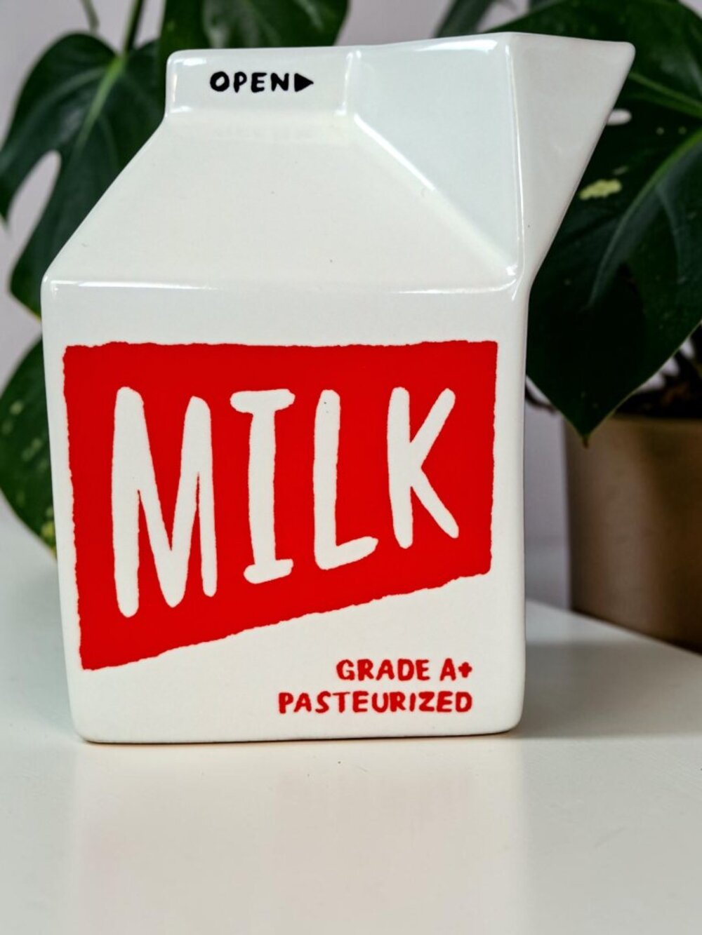 Kate Spade All In Good Taste Piping Hot Creamer Home Decor Small Vase Lenox Milk